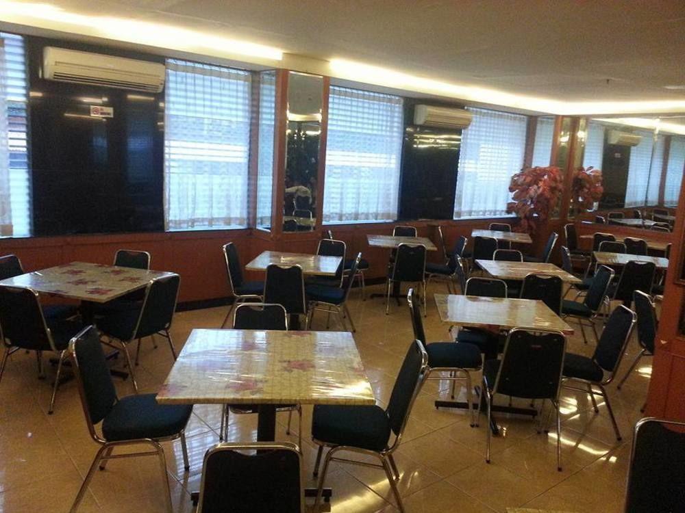 Plaza Hotel Harco Mangga Dua Cakarta Dış mekan fotoğraf
